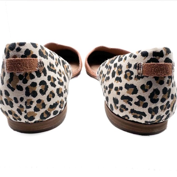 Tom’s Women’s Julie D’Orsay Leopard Print Flats - Picture 4 of 4